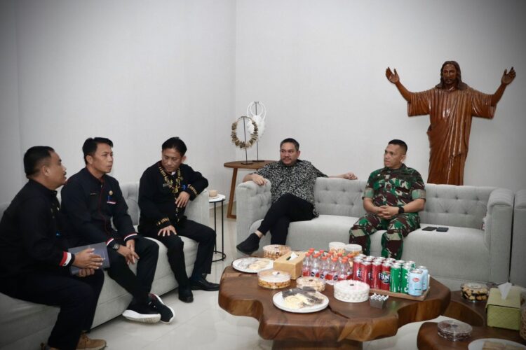 Kunjungi Bupati Pakpak Bharat, Dandim 0206/ Dairi siap Mengawal Rencana Dan Program Presiden RI Soal Ketahanan Pangan 