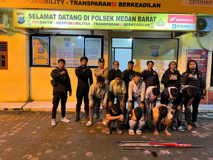 Patroli Skala Besar di Medan, Brimob Polda Sumut dan Polrestabes Medan Gagalkan Tawuran di Tengah Malam