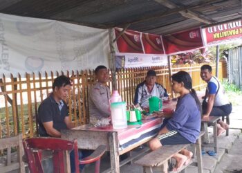 Polsek Siantar Selatan Sambangi Pemulung, Ingatkan Tidak Mengambil Barang Bekas Tanpa Seijin Pemilik