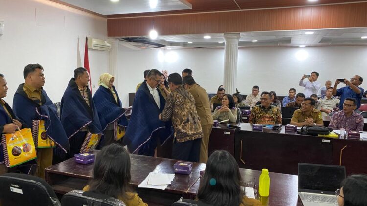 Pemprovsu Gelar Rapat Pembahasan Evaluasi dan Sinkronisasi RTRW Pakpak Bharat 2025