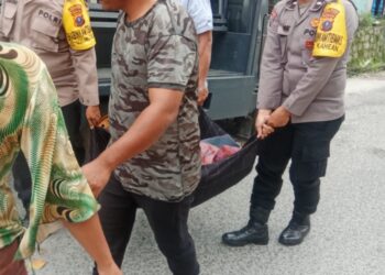 Polsek Siantar Utara Cek TKP Penemuan Mayat Dalam Parit Depan SD Impres Jalan Jati