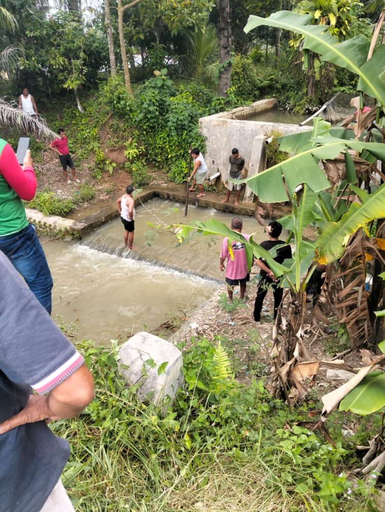 Polsek Tanah Jawa Evakuasi Jasad Josep Sihite Yang Tenggelam di Stor Dam Bondar Bolon