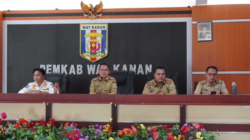 Sekda Way Kanan Saipul Sambut Baik Audensi Puluhan Tenaga Honorer 