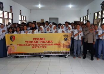 Police Go To School, Polres Pematangsiantar Bekali Siswa SMAN 6 tentang Bahaya Kenakalan Remaja 