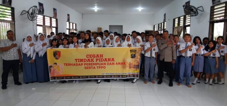 Police Go To School, Polres Pematangsiantar Bekali Siswa SMAN 6 tentang Bahaya Kenakalan Remaja 