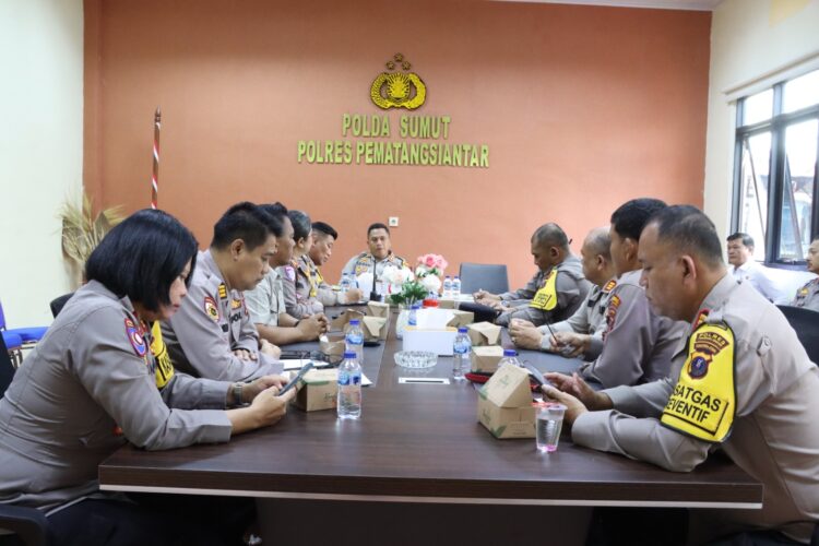 Kapolres Pematangsiantar Pimpin Rapat Dalam Mendukung Program Makan Bergizi