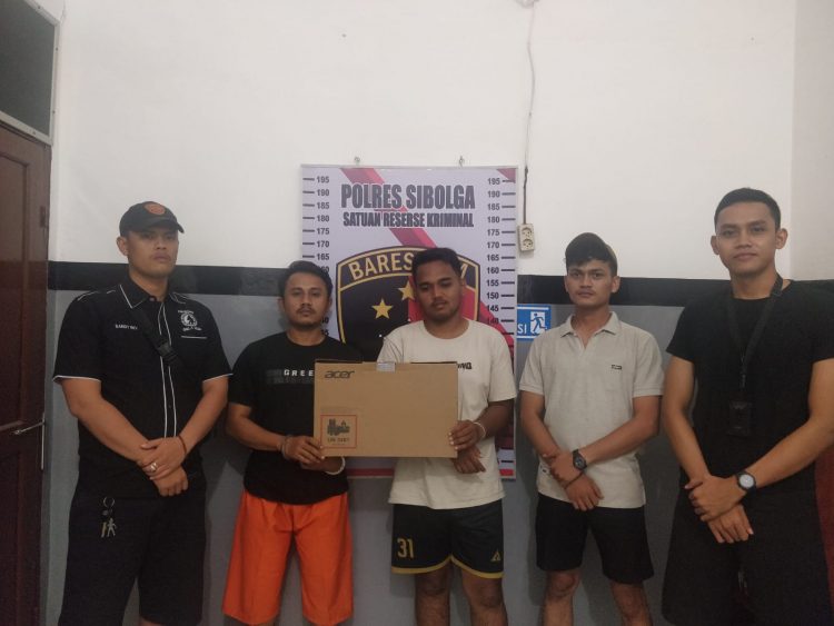 Dua Tersangka Pencurian Laptop Diamankan Tim Opsnal Sat Reskrim Polres Sibolga