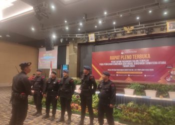 Tim Jibom dan KBR Sterilisasi Lokasi  Rapat Pleno Terbuka Pilkada 2024
