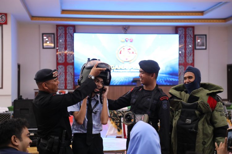Mengenal Lebih Dekat Sang Penjaga Negeri, Kunjungan Inspiratif SMA Swasta Shafiyaatul Amaliyyah ke Satuan Brimob Polda Sumut