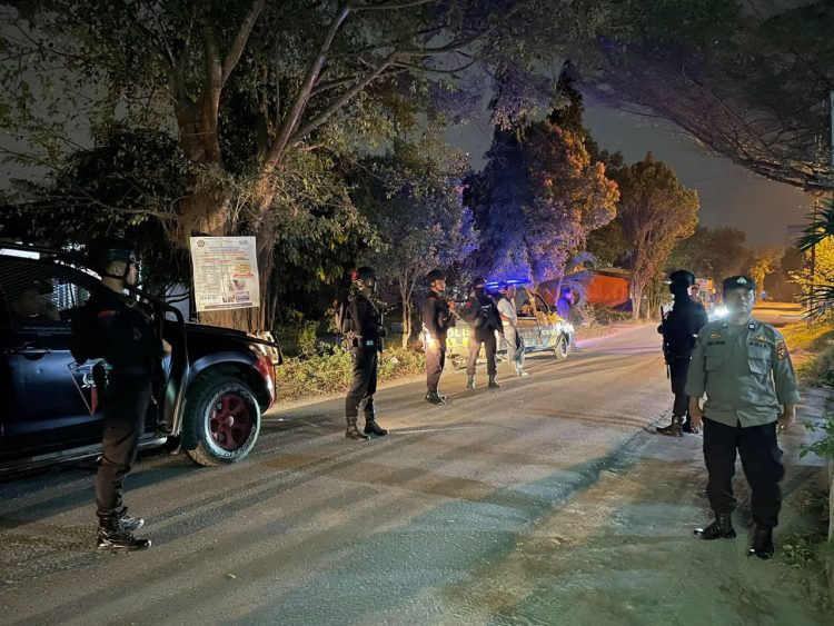 Patroli KRYD Brimob Polda Sumut dan Polrestabes Medan Amankan Kendaraan Pemuda yang Dicurigai di Jam Rawan