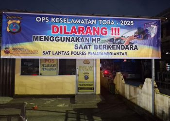 Imbauan Ops Keselamatan Toba 2025, Sat Lantas Polres Pematangsiantar Pasang Spanduk Di Lokasi Strategis 