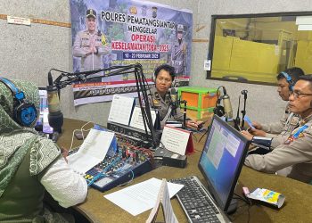 Sat Lantas Polres Pematangsiantar Sosialisasi Ops Keselamatan Toba 2025 Melalui Radio