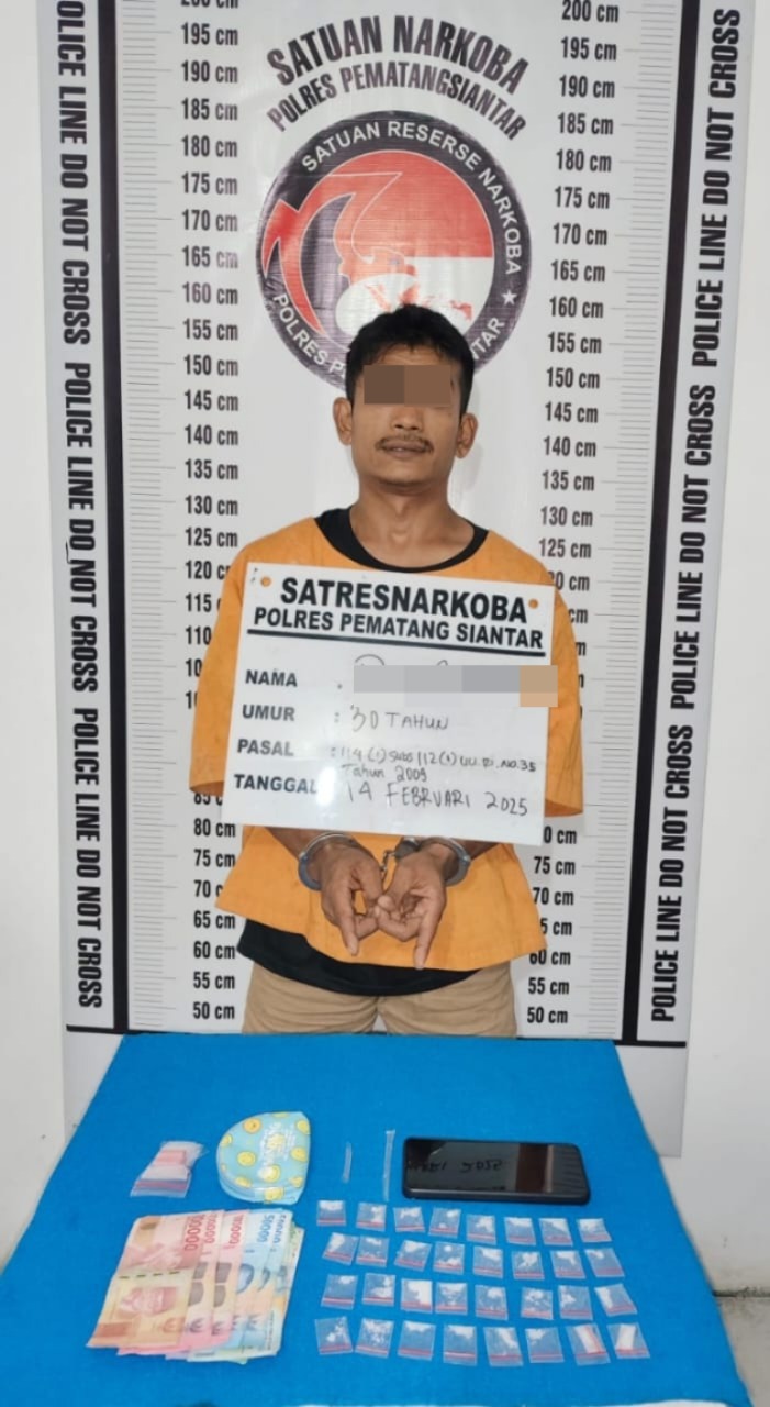 Polres Pematangsiantar Kembali Gagalkan Peredaran Narkoba di Jalan Nagur Gang Manunggal Polres Pematangsiantar Kembali Gagalkan Peredaran Narkoba di Jalan Nagur Gang Manunggal