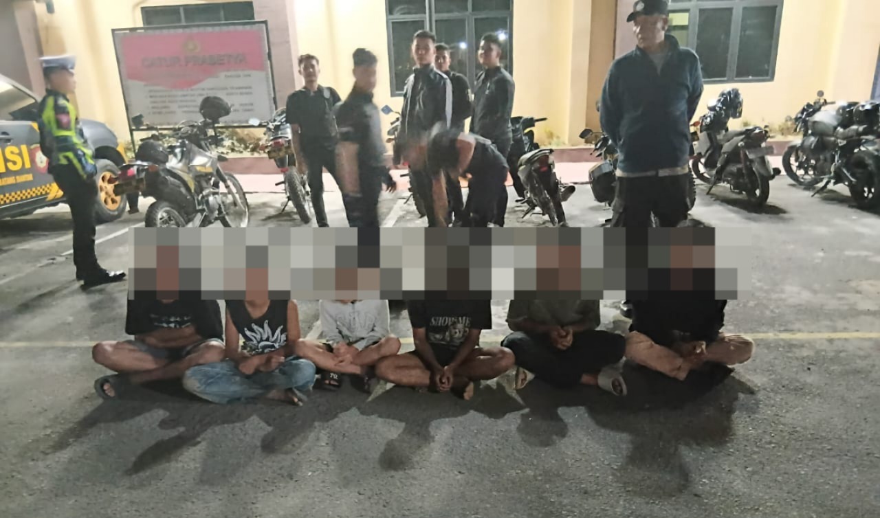 Timsus Dayok Mirah Polres Pematangsiantar Amankan 6 Remaja Diduga Hendak Tawuran dan 1 Sepeda Motor Timsus Dayok Mirah Polres Pematangsiantar Amankan 6 Remaja Diduga Hendak Tawuran dan 1 Sepeda Motor