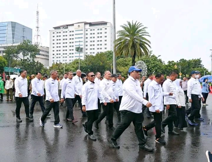 Besok Pelantikan Serentak Gubernur, Walikota dan Bupati Se-Indonesia Digelar di Istana Kepresidenan Jakarta Besok Pelantikan Serentak Gubernur, Walikota dan Bupati Se-Indonesia Digelar di Istana Kepresidenan Jakarta