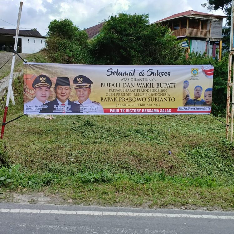 Jelang Pelantikan Bupati dan Wakil Bupati Pakpak Bharat, Ucapan Selamat Hiasi Kota Salak