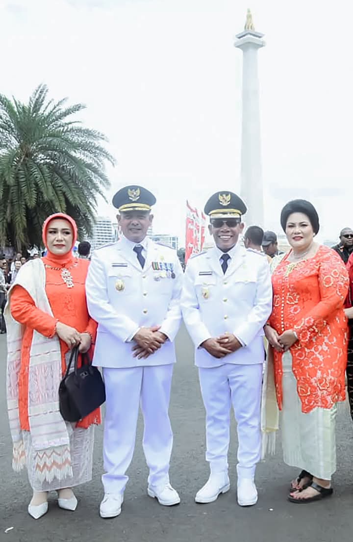 Presiden RI Prabowo Subianto Resmi Melantik Masinton Pasaribu-Mahmud Efendi sebagai Bupati-Wakil Bupati Tapteng Periode 2025-2030 Presiden RI Prabowo Subianto Resmi Melantik Masinton Pasaribu-Mahmud Efendi sebagai Bupati-Wakil Bupati Tapteng Periode 2025-2030