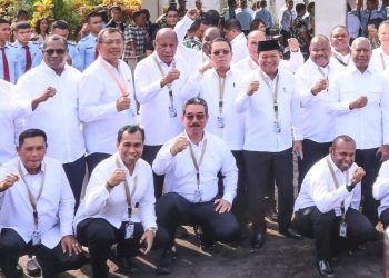 Wali Kota Pematangsiantar Wesly Silalahi Ikuti Kebaktian Bersama Kepala Daerah Lainnya di Gereja POUK Panca Arga Akmil Magelang