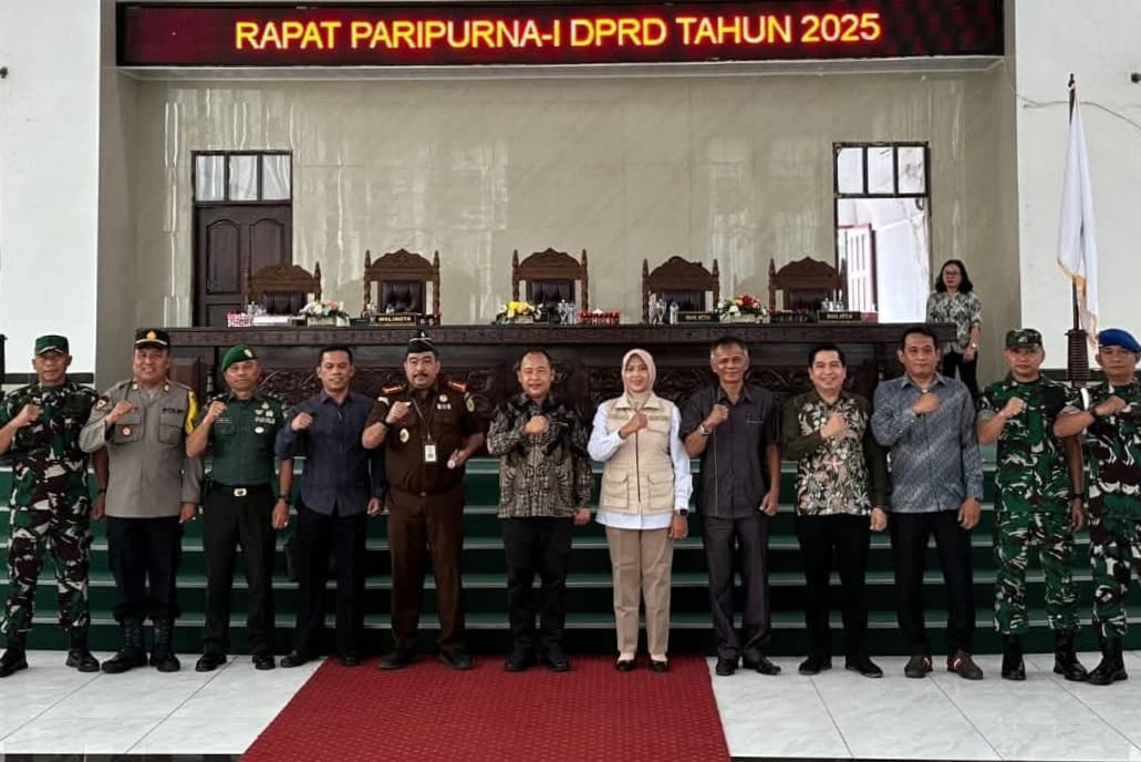 Kabag SDM Hadiri Rapat Paripurna DPRD Pengusulan, Pemberhentian dan Penetapan Paslon Walikota dan Wakil Walikota Siantar Terpilih