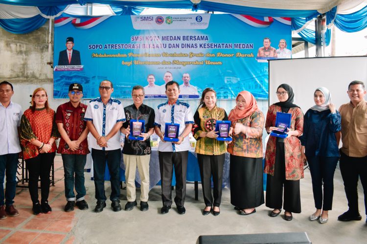 Sinergitas SMSI, ATRestorasi, dan Dinkes Medan Inisiasi Pemeriksaan Kesehatan Gratis Hingga Baksos