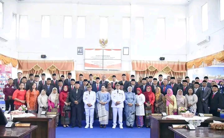 Di Hadapan Pimpinan Dan Anggota DPRD Tapteng, Bupati Masinton Pasaribu Paparkan 9 Program Unggulan Mewujudkan Tapteng Naik Kelas