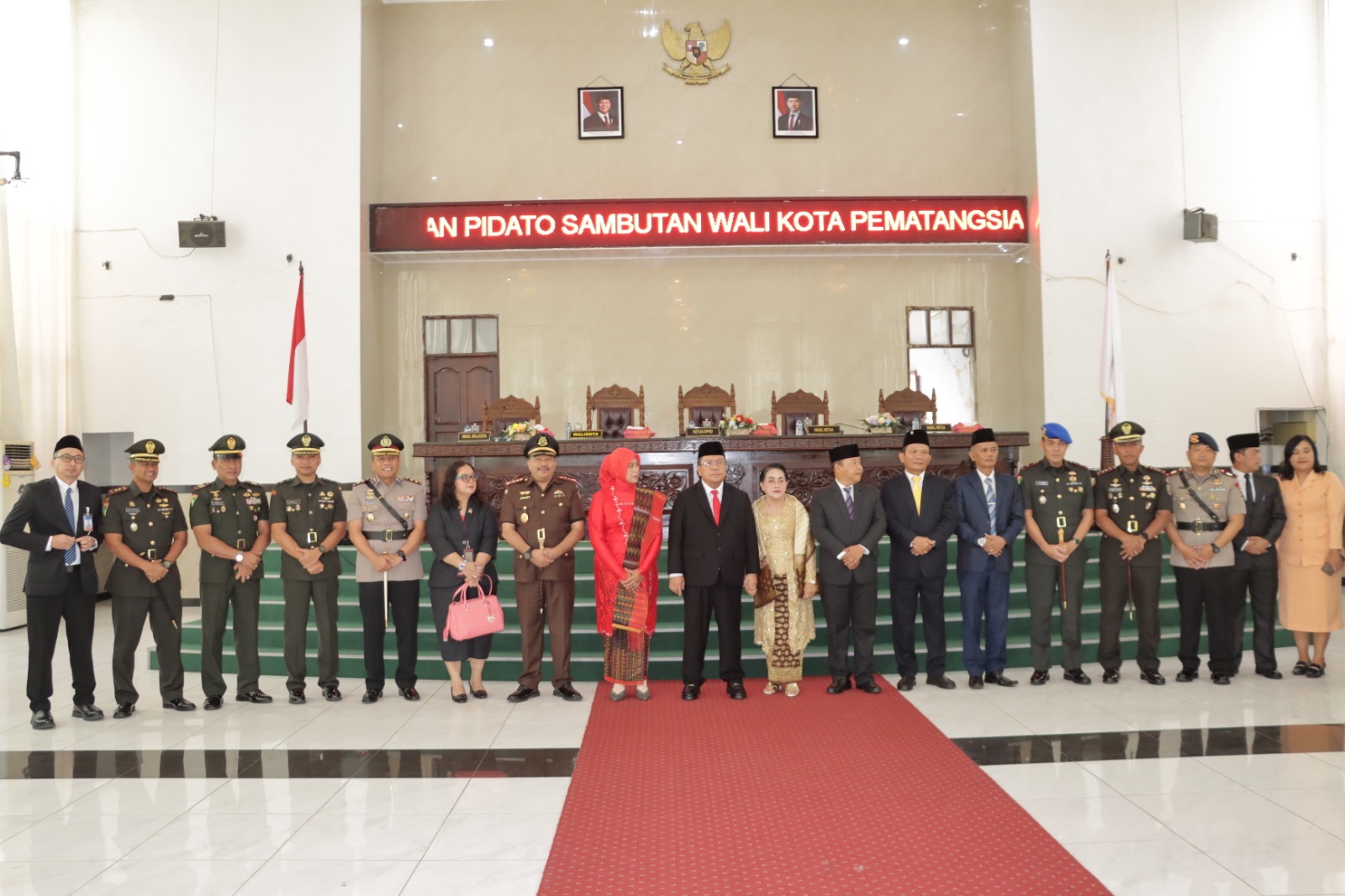 Kapolres Pematangsiantar Ikuti Rapat Paripurna Sertijab dan Penyerahan Memori Jabatan Walikota