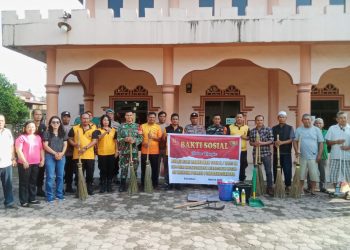 Bulan Ramadhan 1446 H, Polsek Siantar Utara Laksanakan Kebersihan Mesjid Al Hilal