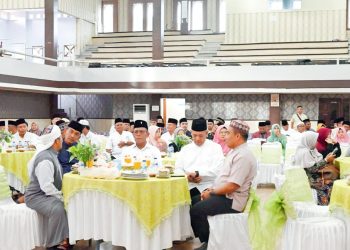 Buka Puasa Bersama, Bupati Tapteng Lepas 52 Tim Safari Ramadhan