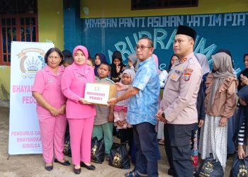 Polres Sibolga Dan Bhayangkari Cab Sibolga Berbagi Kebahagiaan Dengan Anak Yatim Di Bulan Suci Ramadhan