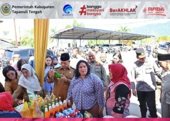Ramadhan Dan Sambut Hari Raya Idul Fitri 1446 H, Wakil Bupati Tapteng Buka Pasar Murah Untuk Masyarakat Yang Kurang Mampu