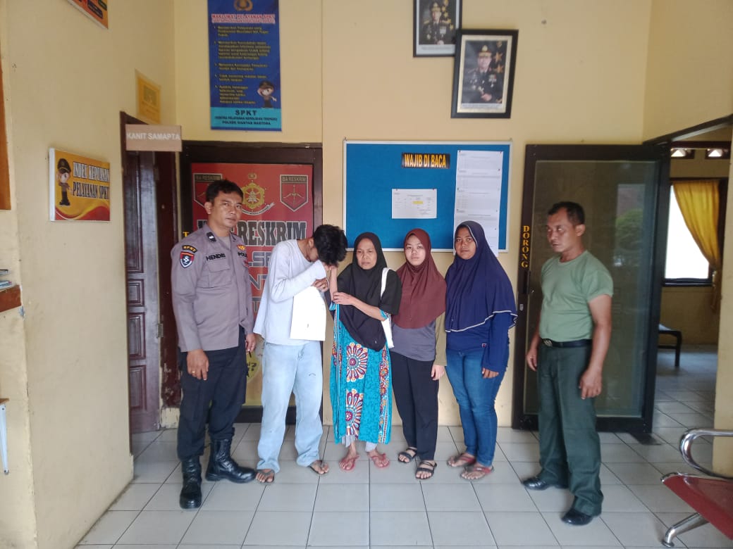 Polsek Siantar Martoba Selesaikan Kasus Anak Aniaya Ibu Kandung dengan Mediasi Polsek Siantar Martoba Selesaikan Kasus Anak Aniaya Ibu Kandung dengan Mediasi