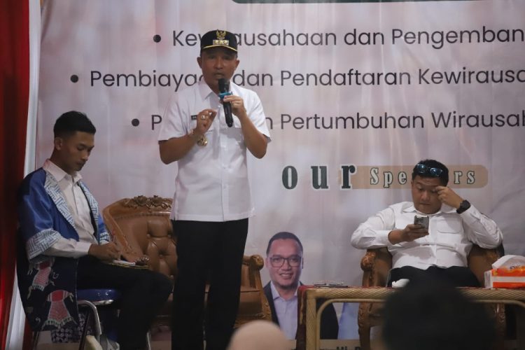 Bupati Lambar : Wirausahawan Yang Adaptif Adalah Mereka Yang Mampu Melihat Peluang Baru