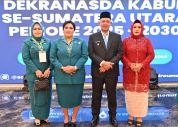 TP PKK Kabupaten Tapteng Resmi Dinahkodai Ny Rismawati Masinton Pasaribu