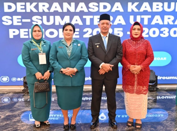 TP PKK Kabupaten Tapteng Resmi Dinahkodai Ny Rismawati Masinton Pasaribu