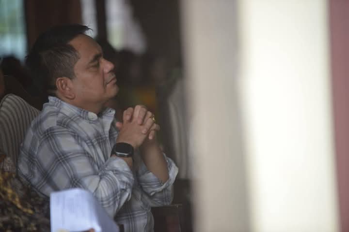 Ibadah Umum Pemkab Pakpak Bharat, Pdt Mustar Padang: Manusia Sesungguhnya Sama di Mata Tuhan