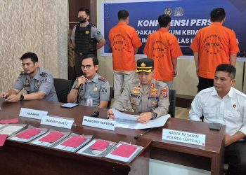 Hari ini Petugas Imigrasi Sibolga Deportasi 3 Warga Tiongkok Ke Negara Asal