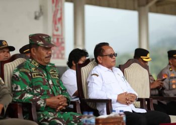 Sekda Pakpak Bharat Hadiri Apel Gelar Pasukan Operasi Ketupat Toba 2025