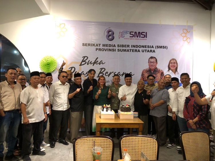 Gelar Buka Puasa dan Rayakan HUT ke-8, SMSI Sumut Berbagi Berkah Ramadhan ke Anak Yatim