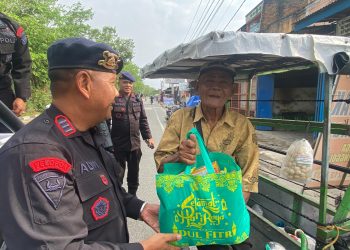 Sentuhan Kasih Brimob Polda Sumut, Aksi Berbagi yang Menyatukan Hati dan Masyarakat