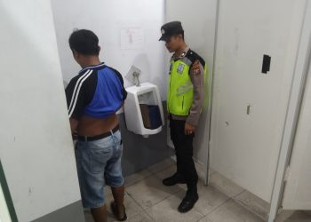 Ops Ketupat Toba 2025, Polres Sibolga Gelar Tes Urine Kepada Sopir Angkot Dan Awak Kapal Penyebrangan