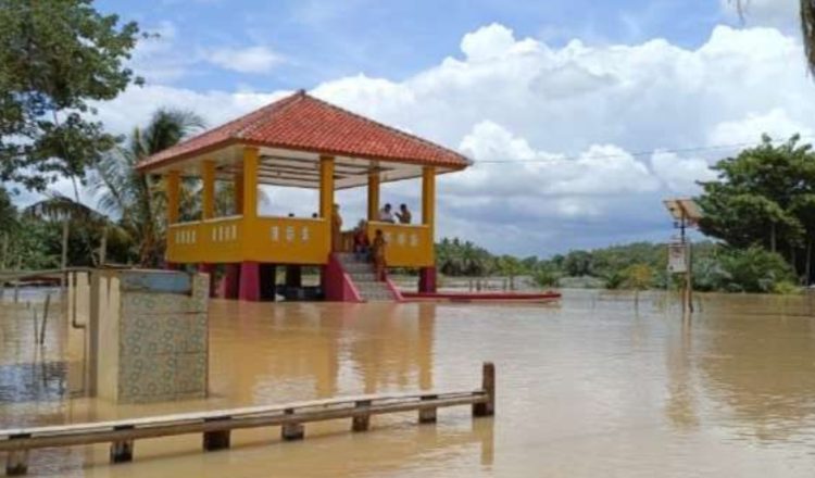 Pemkab Way Kanan Bahas Persiapan Posko Siaga Banjir