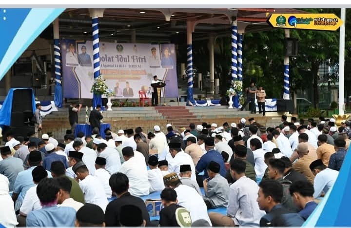Wali Kota Sibolga dan Ribuan Umat Muslim Rayakan Idul Fitri 1446 H dengan Khidmat