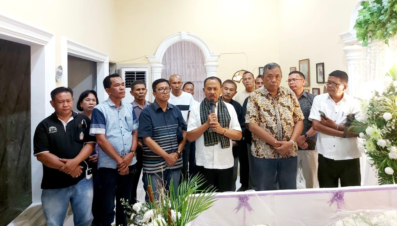 Kombes Pol (P) Dr Maruli Siahaan Tunjukkan Kepedulian Humanis, Layat Warga yang Berduka di Medan Kombes Pol (P) Dr Maruli Siahaan Tunjukkan Kepedulian Humanis, Layat Warga yang Berduka di Medan