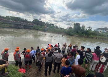 Tim SAR Brimob Batalyon B Polda Sumut Lakukan Pencarian Intensif Hilangnya Bripka Aidil Ria Tambunan di Sungai Padang Tebing Tinggi