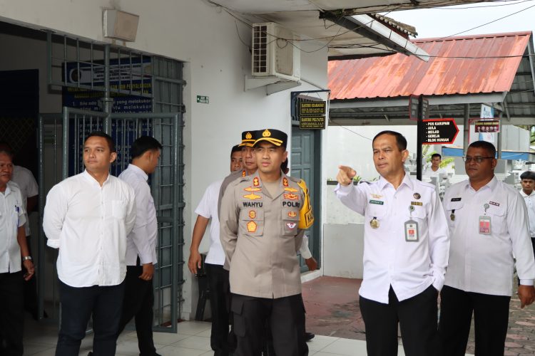 Kapolres Tapteng Kunjungi Lapas Klass II A Sibolga Pastikan Keamanan Kondusif