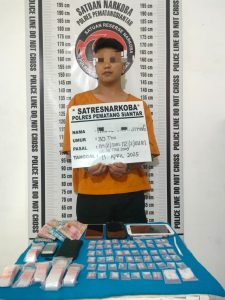 Kapolres Pematangsiantar Pimpin Langsung Penangkapan Penjual Sabu di Jalan Nagur Kapolres Pematangsiantar Pimpin Langsung Penangkapan Penjual Sabu di Jalan Nagur