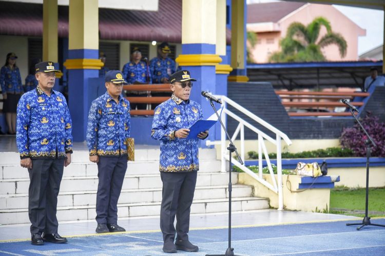 Dalam Bekerja ASN Wajib Pedomani UU ASN Dalam Bekerja ASN Wajib Pedomani UU ASN