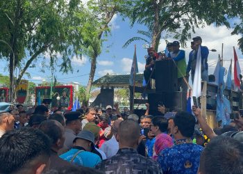 Brimob Polda Sumut Kawal Ketat Aksi Damai SPSI di DPRD Sumut, Utamakan Humanis dan Profesionalisme