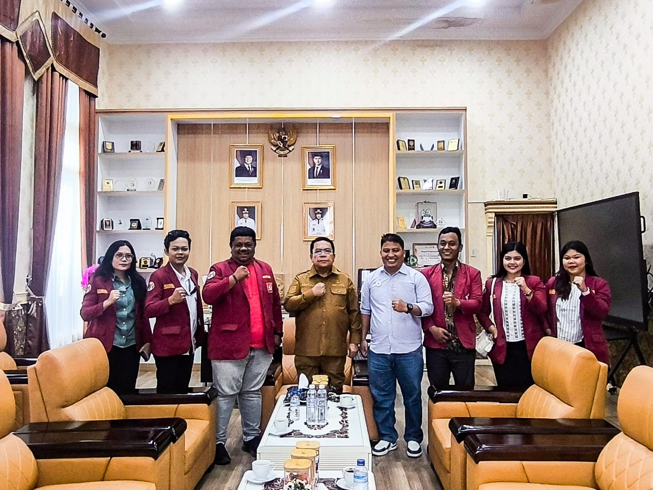 Wali Kota Pematangsiantar Wesly Silalahi Menerima Audiensi Pengurus DPP Himapsi Wali Kota Pematangsiantar Wesly Silalahi Menerima Audiensi Pengurus DPP Himapsi