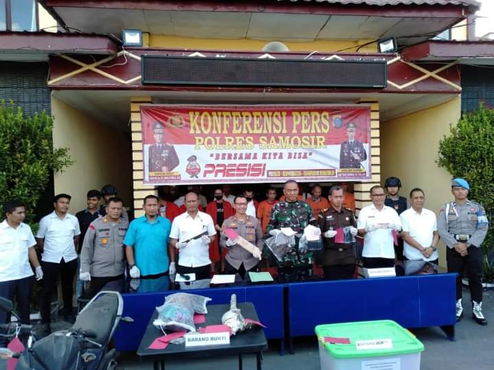 Konferensi Pers Polres Samosir (Photo Istimewa)